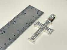 Stunning 18K White gold Diamond Cross Pendant - Photo 4
