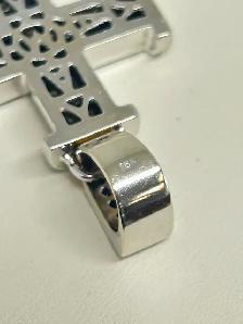 Stunning 18K White gold Diamond Cross Pendant - Photo 8