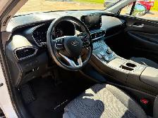 2022 Hyundai Santa Fee AWD, ONLY 88,KM - Photo 5