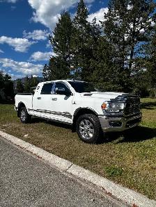 LIMITED DODGE RAM WITH NEW WARANTEED 6.7L CUMMINS DIESEL ENGINE - Photo 5