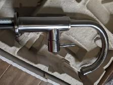 Brand New Delta Beverage Faucet For Sale - Photo 5