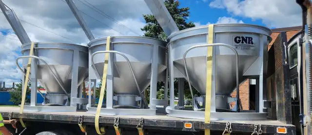 Concrete Buckets Manufacturer Pricing $3400