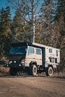 Mitsubishi Fuso Canter Overland Truck - Photo 6