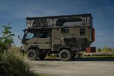 Mitsubishi Fuso Canter Overland Truck - Photo 14