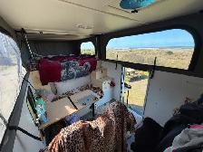 Mitsubishi Fuso Canter Overland Truck - Photo 17