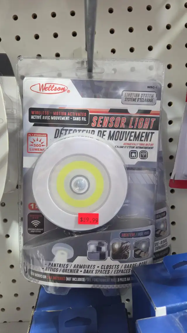 WELLSON WIRELESS MOTION-ACTIVATED SENSOR LIGHT