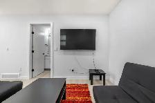 Luxury furnished 2 Bed / 2 Bath Garage Suite for rent near SAIT - Photo 3