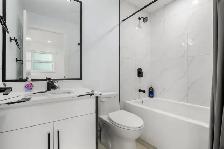 Luxury furnished 2 Bed / 2 Bath Garage Suite for rent near SAIT - Photo 4