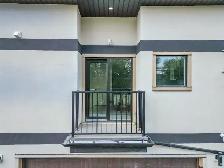 Luxury furnished 2 Bed / 2 Bath Garage Suite for rent near SAIT - Photo 5