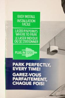Laser Garage Parking Assist Universal Chamberlain Brand New - Photo 2