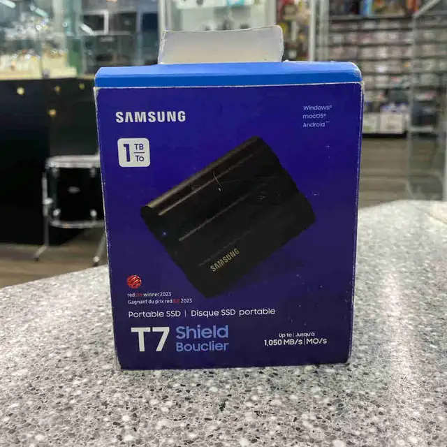 Samsung T7 Shield Portable 1TB SSD