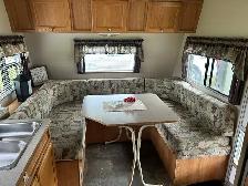 2003 Trail Cruiser 21 ft RBH Tandem Axel Camper Trailer - Photo 5