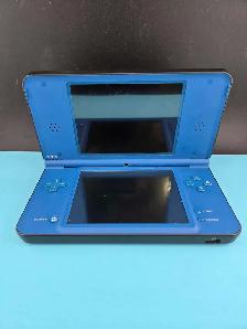Nintendo DSI XL Console Blue