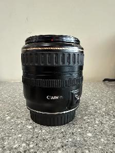 Canon 28-105mm EF 3.5-4.5 USM Zoom Lens - Photo 2