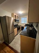 One bedroom Beaty street - Photo 2