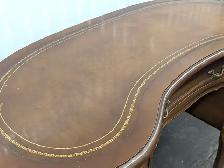Beautiful Vintage French Vanity Desk - Free delivery - Photo 4