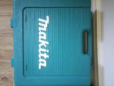 Makita cordless drill