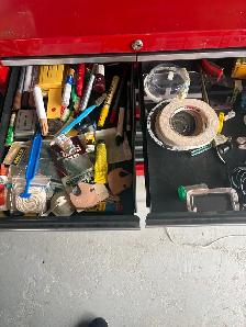 tool box and conte - Photo 3