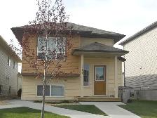 #1744- 2 Bedroom Lower Level in Westpointe $1400  Water Included - Photo 2