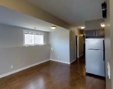 #1744- 2 Bedroom Lower Level in Westpointe $1400  Water Included - Photo 6