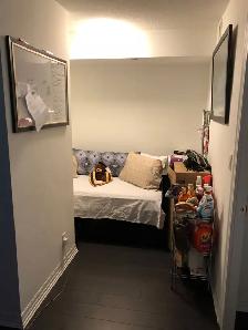 80 Esther Lorrie, 1 bed den, 650 sqft condo for rent from Sept 1 - Photo 5