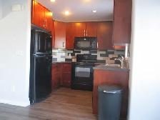 Beautiful Home in Desirable Vanier Woods - Photo 2