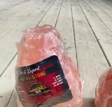 Bloc minéral pour orignal (le plus complet),$40/pour les deux