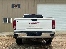 2020 GMC Sierra 3500 SLE 4X4 Crew Cab Long Box - Photo 4