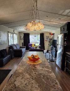 Elegance Meets Simplicity - Photo 4