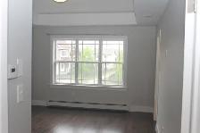 FOR RENT: 4 Bed, 3.5 Bath Duplex in West Bedford, NS - Photo 9