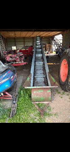 bale elevators - Photo 2
