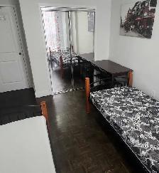Shared furnished room near Don Mills Subway Station - Photo 2