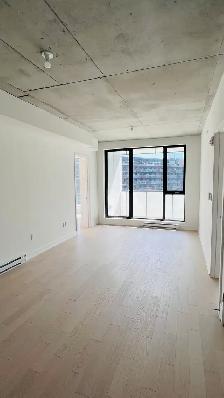À louer – Magnifique condo 2 chambres au Solar Quartier ORIA 2 - Photo 4