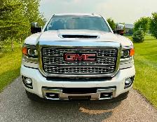 2019 GMC Sierra 3500HD Denali 8Ft Box 6.6L Diesel 4x4 Deleted! - Photo 2