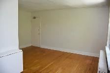 $1,700/ 1 Bdrm - Broadview & O'Connor - Photo 5