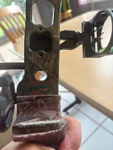 Bear "The Truth" Left Hand Compound Bow - Photo 4