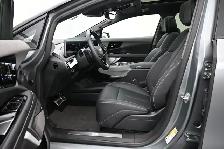 2025 Cadillac OPTIQ SPORT Panoramic Sunroof, Sport Styling, Goog - Photo 17