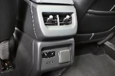 2025 Cadillac OPTIQ SPORT Panoramic Sunroof, Sport Styling, Goog - Photo 25