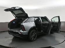 2025 Cadillac OPTIQ SPORT Panoramic Sunroof, Sport Styling, Goog - Photo 65