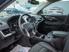 2024 GMC Terrain SLT - Photo 21