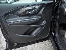 2024 GMC Terrain SLT - Photo 22