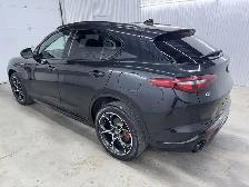 Alfa Romeo Stelvio Veloce AWD 2022 à vendre - Photo 11