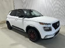 Hyundai Venue Essential IVT avec couleur deux tons 2023 à vendre - Photo 5
