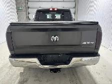 RAM 1500 SXT Quad Cab 4x4 caisse de 6 pi 4 po 2018 à vendre - Photo 8