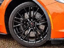 2019 Chevrolet Corvette Z06 1LZ 6.2L | Carbon Flash Package - Photo 6
