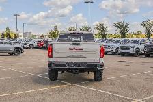 2026 GMC Sierra 1500 AT4X - Photo 7