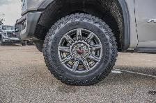 2026 GMC Sierra 1500 AT4X - Photo 13