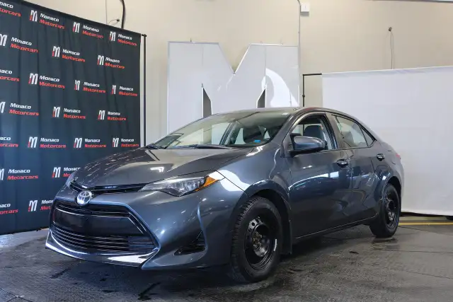 2018 Toyota Corolla - 6SPD MANUAL|BACKUP CAMERA|BLUETOOTH