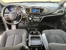2018 Chrysler Pacifica Touring Plus - Photo 4