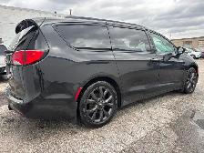 2018 Chrysler Pacifica Touring Plus - Photo 6